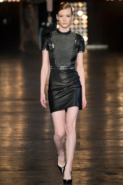 Look 2